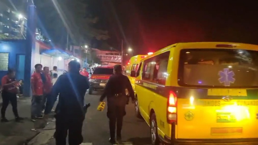 Estampida en Estadio Cuscatlán de El Salvador deja al menos 12 muertos antes de partido de fútbol