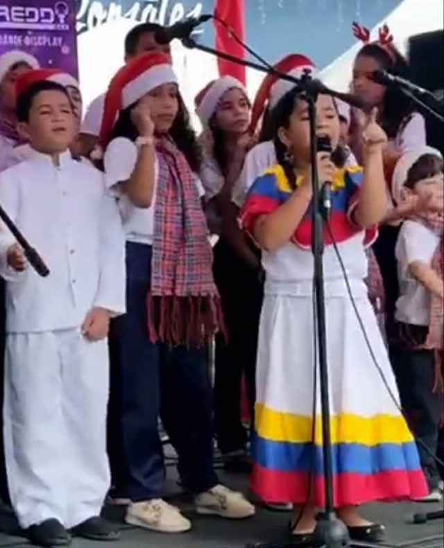 Armonía Navideña Siete Colegios de Los Salias en el II Intercolegial de Gaitas