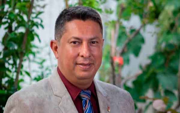 Eli Saúl Rojas, presidente del Colegio de Contadores Públicos del estado Mérida, informa sobre las nuevas disposiciones del Fondo de Pensiones