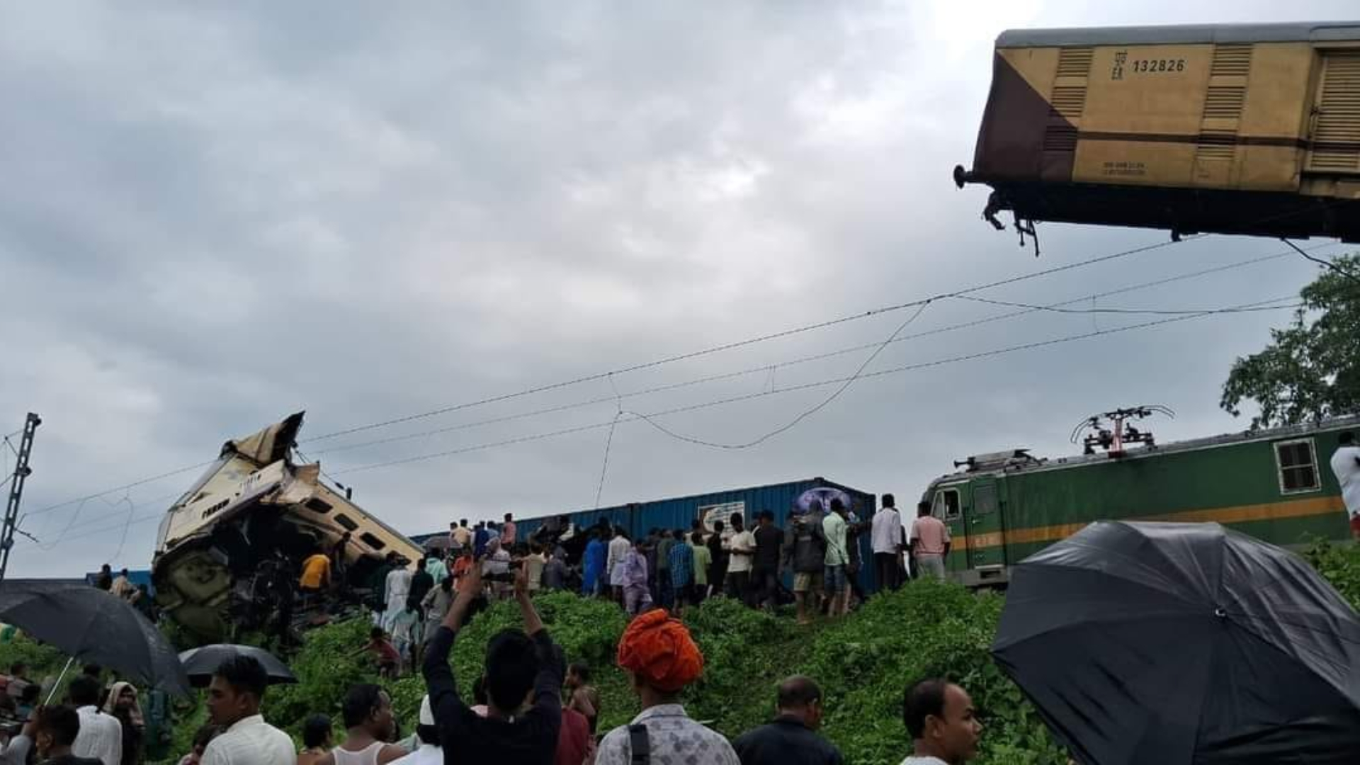 Trágico accidente ferroviario en India deja 15 muertos y 60 heridos