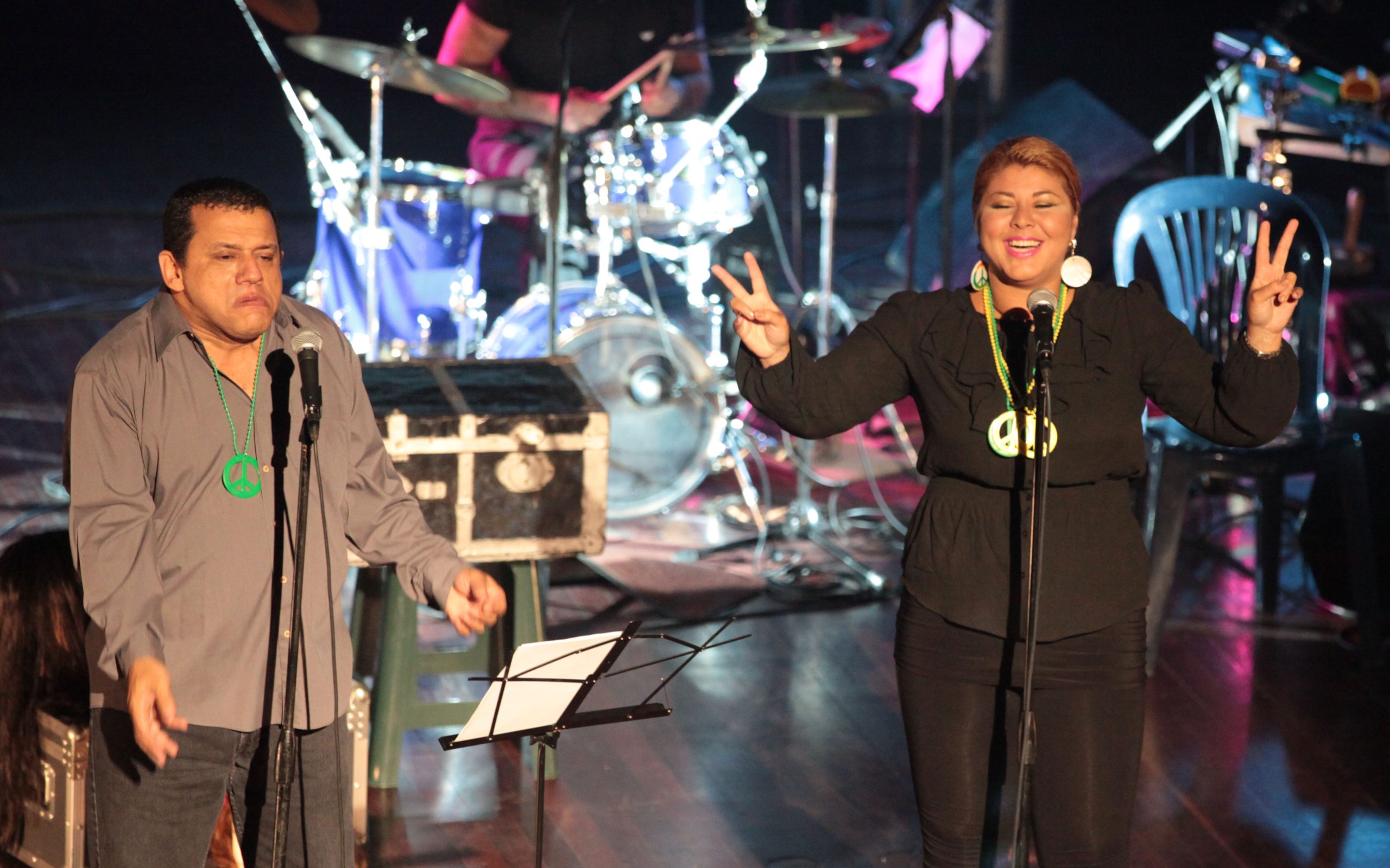 Emilio Lovera y Belkys Martínez, artistas unidos nuevamente en "El show de las 2000 voces".