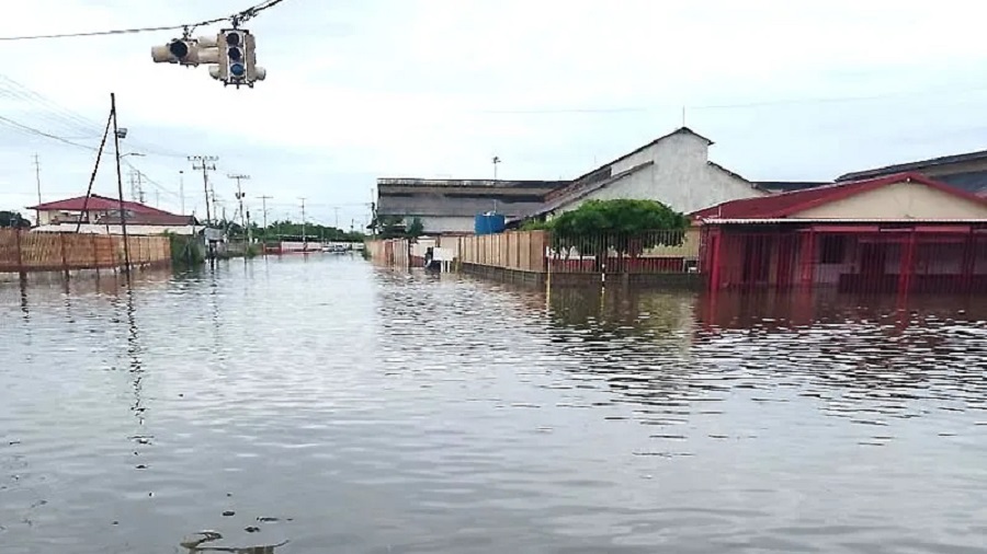 Inundaciones en cabimas afectan 46 viviendas tras lluvias