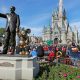 Trabajadores demandan a Disney por obligarlos a mudarse