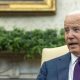 Líderes demócratas instan a Joe Biden a retirarse