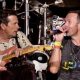 Michael J. Fox sorprende a los fanáticos al unirse a Coldplay
