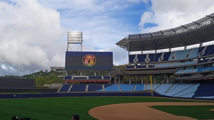 Leones del Caracas inicia sus entrenamientos