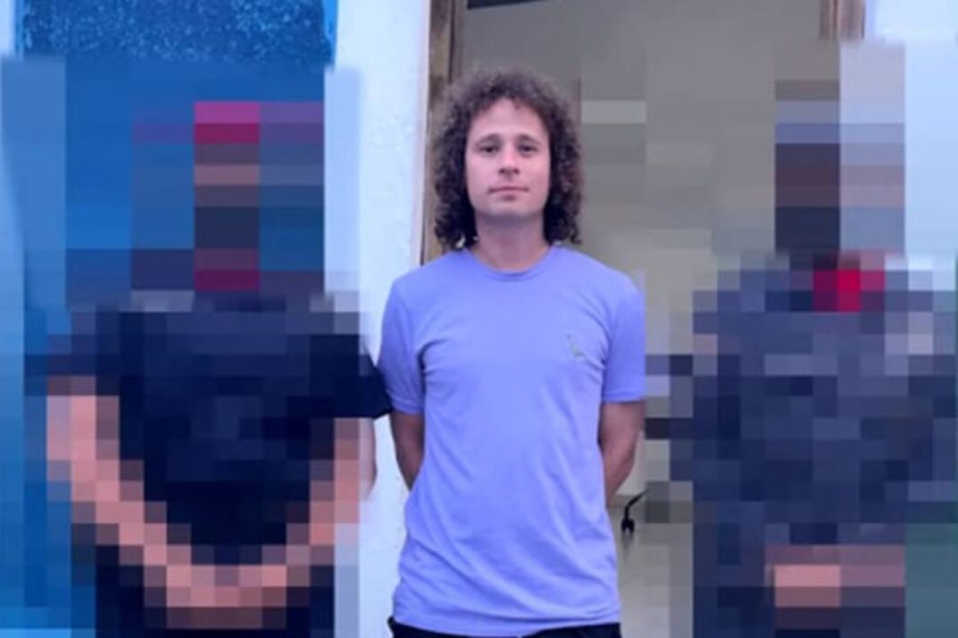 Luisito Comunica es retenido en el metro de Santo Domingo