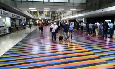 Venezolanos deben tener pasaporte y cédula vigente para viajar