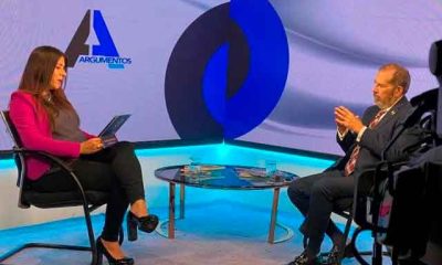 Johel Orta Moros durante su intervención en el programa "Argumentos" de Globovisión.