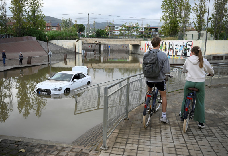 Lluvias torrenciales paralizan Cataluña