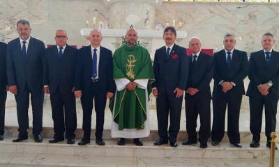 Celestino dos Santos junto a autoridades portuguesas en el acto de oficialización de la Academia.