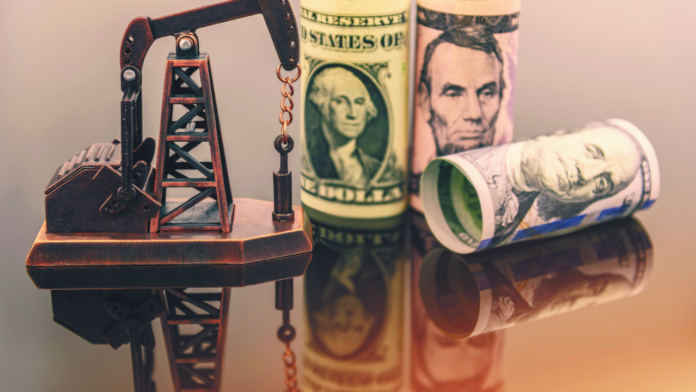 El petróleo Brent cierra la semana en 71,04 dólares