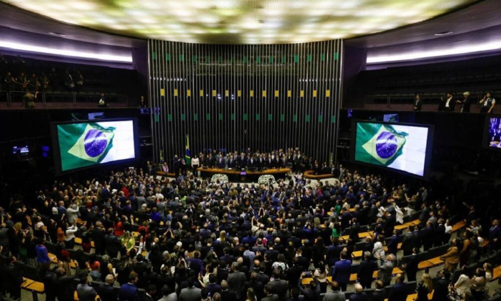 Brasil debate enmienda constitucional sobre aborto