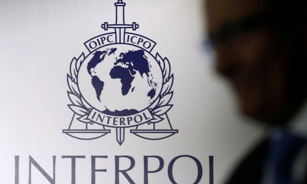 Interpol rechaza alerta roja por Venezuela contra líder opositor