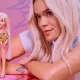 Karol G es la primera artista latina con una muñeca Bratz