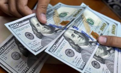 El precio del dólar oficial supera los 50 bolívares en Venezuela