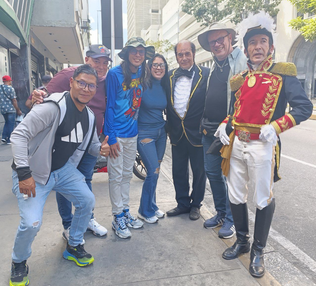 Educar Comunicando, Tiempos de Lealtades