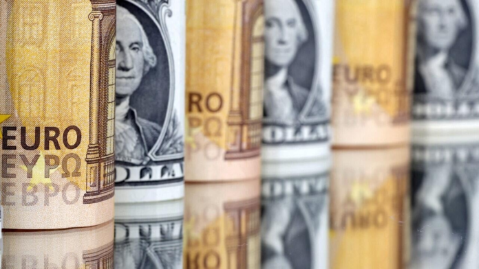 El euro se mantiene estable frente al dólar