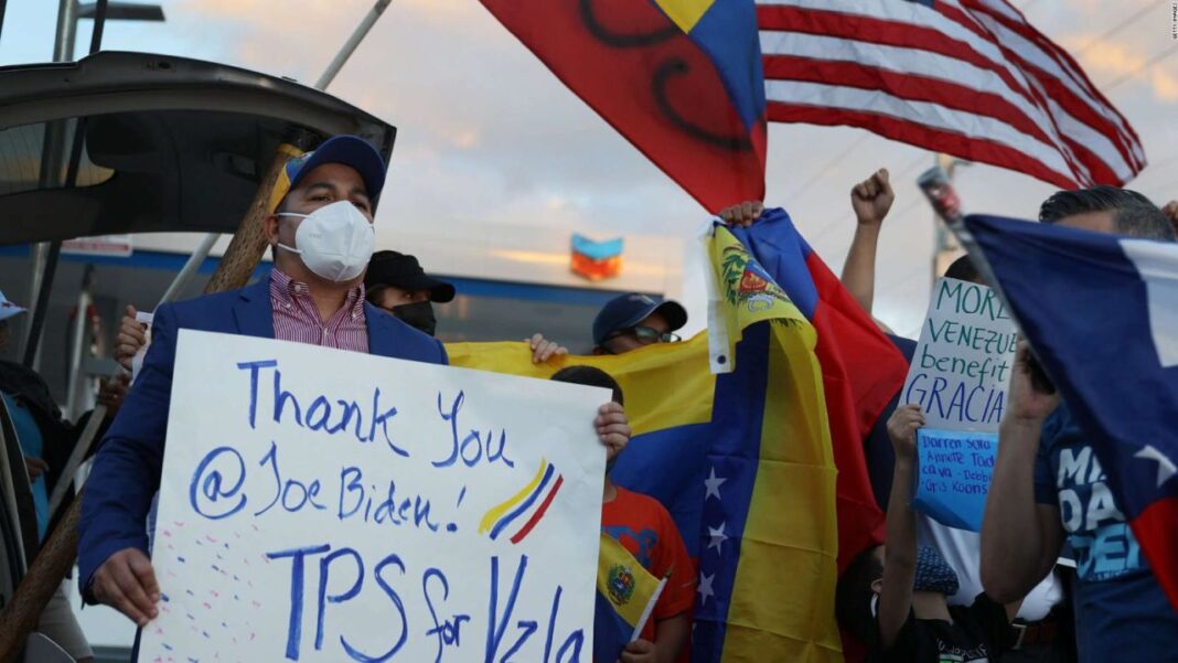 Estados Unidos extiende el TPS para venezolanos por 18 meses