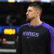 Los Lakers refuerzan su juego interior con el fichaje de Alex Len