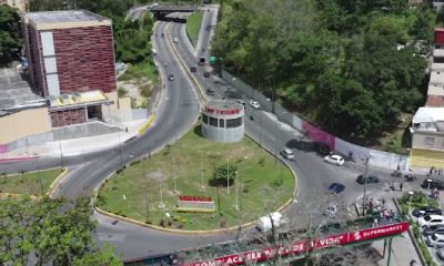 Vista panorámica de Los Teques, donde la naturaleza y la urbanidad se entrelazan armoniosamente.