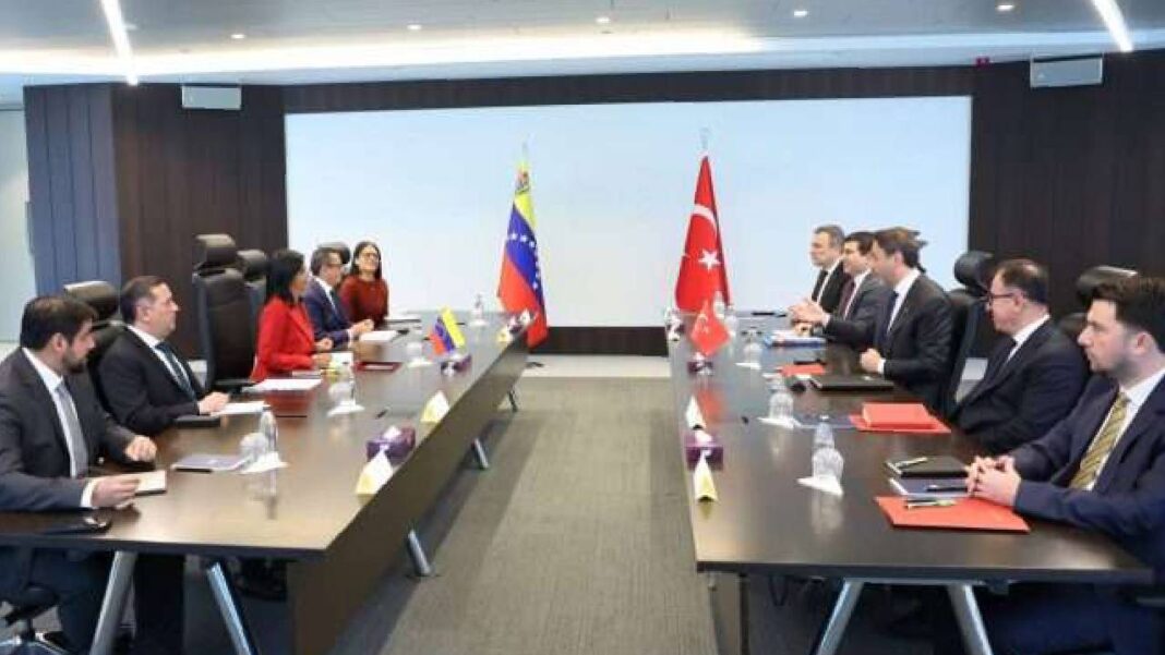 Venezuela y Turquía refuerzan cooperación energética