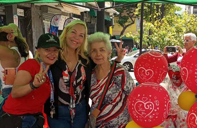 Emprendedores celebraron San Valentín con un exitoso bazar en Chacao