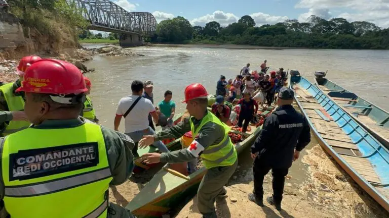 Persiste el enfrentamiento en El Catatumbo y sin ayuda económica para afectados